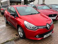 Used Renault Clio IV Dynamique 73 HP (53 kW) 2015 Hatchback