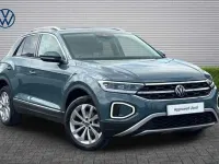 Usado VW T-Roc Style 150 HP (110 kW) 2023 Azul SUV