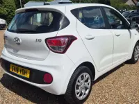 Used Hyundai i10 SE 2018 White Hatchback