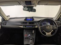 used Lexus CT200h 1.8 Luxury 5dr CVT