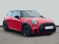 Usado Mini Cooper Hatch 136 HP (100 kW) 2023 Vermelho Citadino