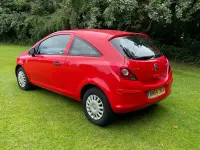 Used Vauxhall Corsa S 65 HP (47 kW) 2014 Red Hatchback
