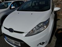 Used Ford Fiesta Zetec 96 HP (70 kW) 2012 White Hatchback