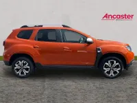 Used Dacia Duster Prestige 128 HP (94 kW) 2022 Orange SUV
