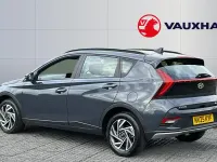 Usado Hyundai Bayon Advanced 101 HP (74 kW) 2025 Cinzento SUV