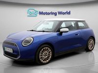 Used Mini Cooper SE Exclusive 2024 Blue Hatchback
