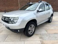 Second-hand Dacia Duster Lauréate 110 CP (80 kW) 2017 Argintiu SUV