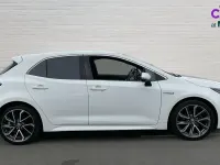 Used Toyota Corolla 122 HP (89 kW) 2026 White