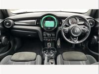 Used Mini Cooper S Sport 192 HP (141 kW) 2018 White Hatchback