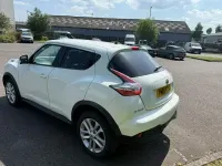 Used Nissan Juke Acenta Premium 115 HP (84 kW) 2015 White SUV
