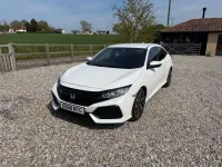 Używany Honda Civic SE 126 KM (92 kW) 2019 Biały Hatchback