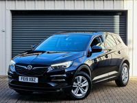Used Vauxhall Grandland X S 130 HP (95 kW) 2019 Mauve/purple SUV