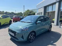 Used Hyundai i10 Premium 2023 Mangrove green Hatchback
