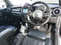 Begagnad Mini Cooper S Cabriolet Exclusive 192 HK (141 kW) 2019 Svart Cab