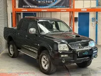 Usado Mitsubishi L200 Warrior 113 HP (83 kW) 2006 Preto Pickup