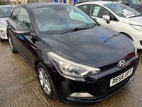 Used Hyundai i20 Premium 120 HP (88 kW) 2016 Black Hatchback