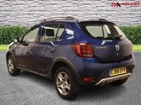 Used Dacia Sandero Comfort 90 HP (66 kW) 2018 Blue Hatchback