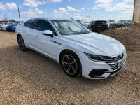 Used VW Arteon R-line 190 HP (139 kW) 2018 White Hatchback