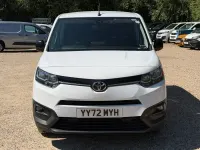Used Toyota Proace 120 HP (88 kW) 2022 White MPV