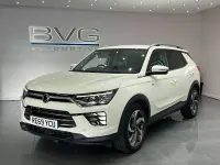 Used SsangYong Korando 136 HP (100 kW) 2019 White Estate