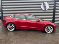 Usado Tesla Model 3 Performance 461 kW (627 CV) 2019 Rojo Berlina