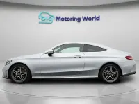 Usado Mercedes C200 AMG line 198 HP (145 kW) 2023 Prateado Coupé