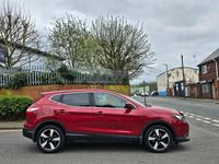 Used Nissan Qashqai N-TEC 2014 Red SUV