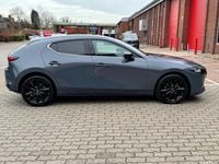 Begagnad Mazda 3 Homura-Line 2025 Grå Halvkombi