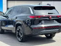 New VW Touran R-line 150 HP (110 kW) 2026 Black MPV