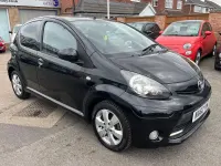 Used Toyota Aygo 67 HP (49 kW) 2012 Black Hatchback