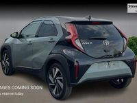 Used Toyota Aygo X 72 HP (52 kW) 2025 Green SUV