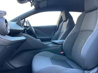 Used Toyota C-HR Design 140 HP (102 kW) 2024 White SUV