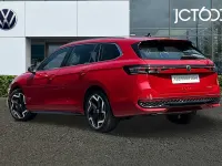 New VW Passat R-line 272 HP (200 kW) 2025 Red Estate