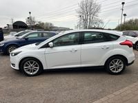 Usado Ford Focus Zetec 125 HP (91 kW) 2016 Branco Citadino