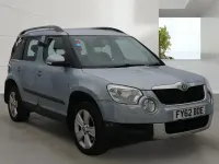 Usado Skoda Yeti SE 140 CV (102 kW) 2012 Azul SUV