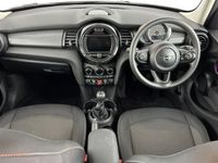 Used Mini Cooper Classic 136 HP (100 kW) 2019 Silver Hatchback
