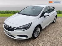 Second-hand Vauxhall Astra Elite 200 CP (147 kW) 2016 Alb Hatchback