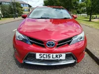 Used Toyota Auris 136 HP (100 kW) 2015 Red Hatchback