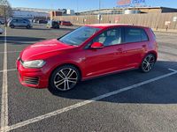 Begagnad VW Golf VII GTD 2016 Röd Halvkombi