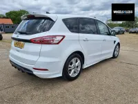 Used Ford S-MAX Sport 180 HP (132 kW) 2015 White MPV