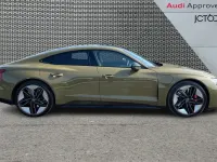 Used Audi RS e-tron GT Comfort 475 kW (646 HP) 2022 Green Sedan