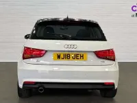 Usado Audi A1 Sport 116 HP (85 kW) 2018 Branco Citadino
