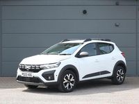 Used Dacia Sandero Journey 91 HP (66 kW) 2023 White Hatchback