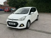 Used Hyundai i10 SE 67 HP (49 kW) 2014 White Hatchback
