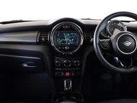 Used Mini Cooper Classic 134 HP (98 kW) 2019 Black Hatchback