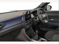 New Volvo XC60 Core 247 HP (181 kW) 2025 Silver SUV