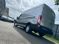 Usado Ford Transit Trend 125 HP (91 kW) 2016 Prateado Van