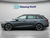 Usado Cupra Leon 150 CV (110 kW) 2023 Gris Familiar