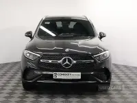 Begagnad Mercedes GLC220 AMG line 2025 Grå Kombi