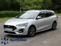 Usado Ford Focus ST-Line 2023 Plateado Familiar